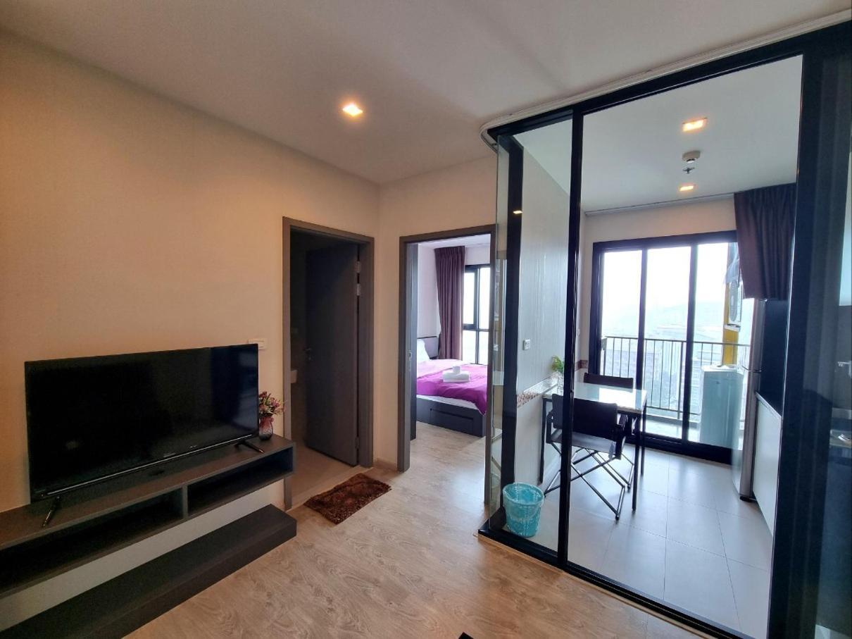 The Base Condo Center Of Pattaya Rooftop Swimming Pool Extérieur photo