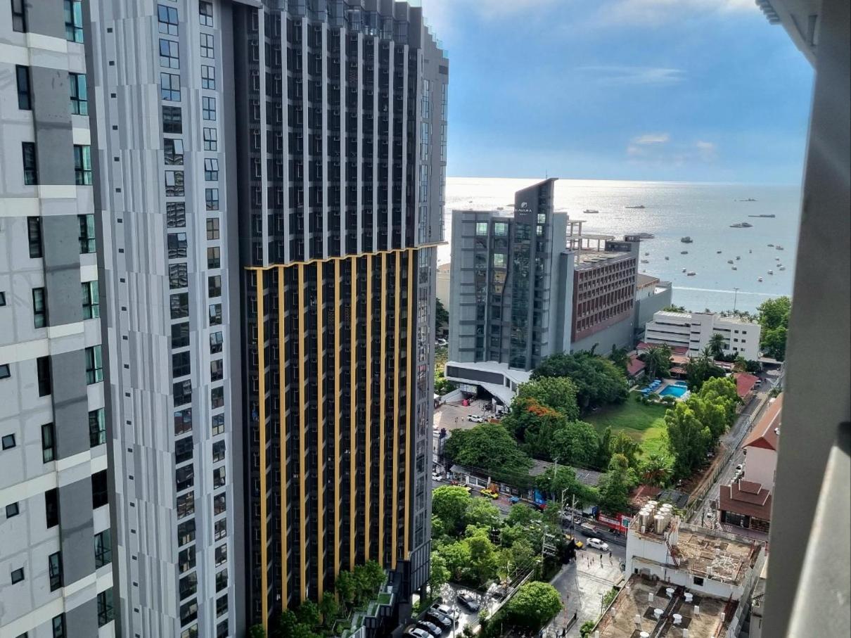 The Base Condo Center Of Pattaya Rooftop Swimming Pool Extérieur photo