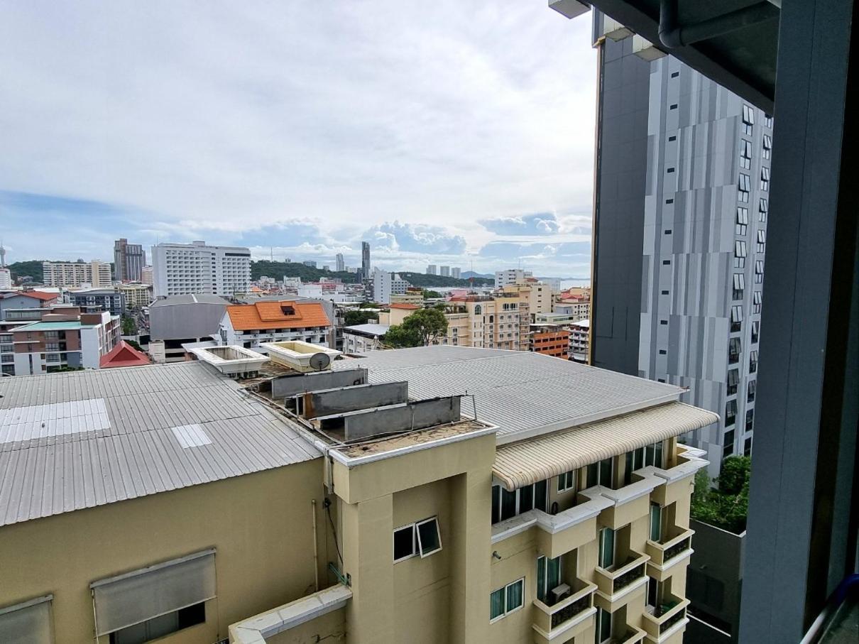 The Base Condo Center Of Pattaya Rooftop Swimming Pool Extérieur photo