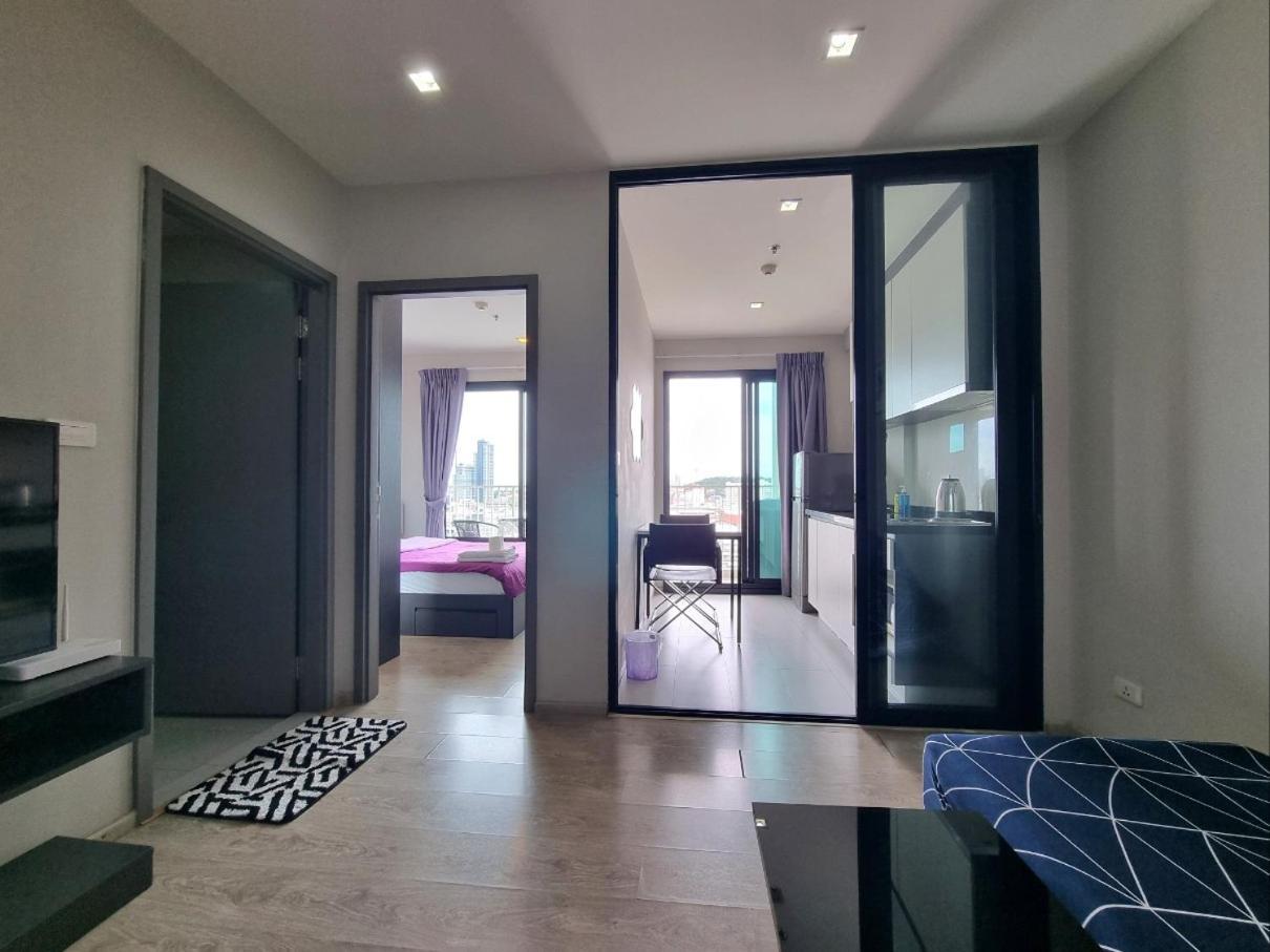 The Base Condo Center Of Pattaya Rooftop Swimming Pool Extérieur photo